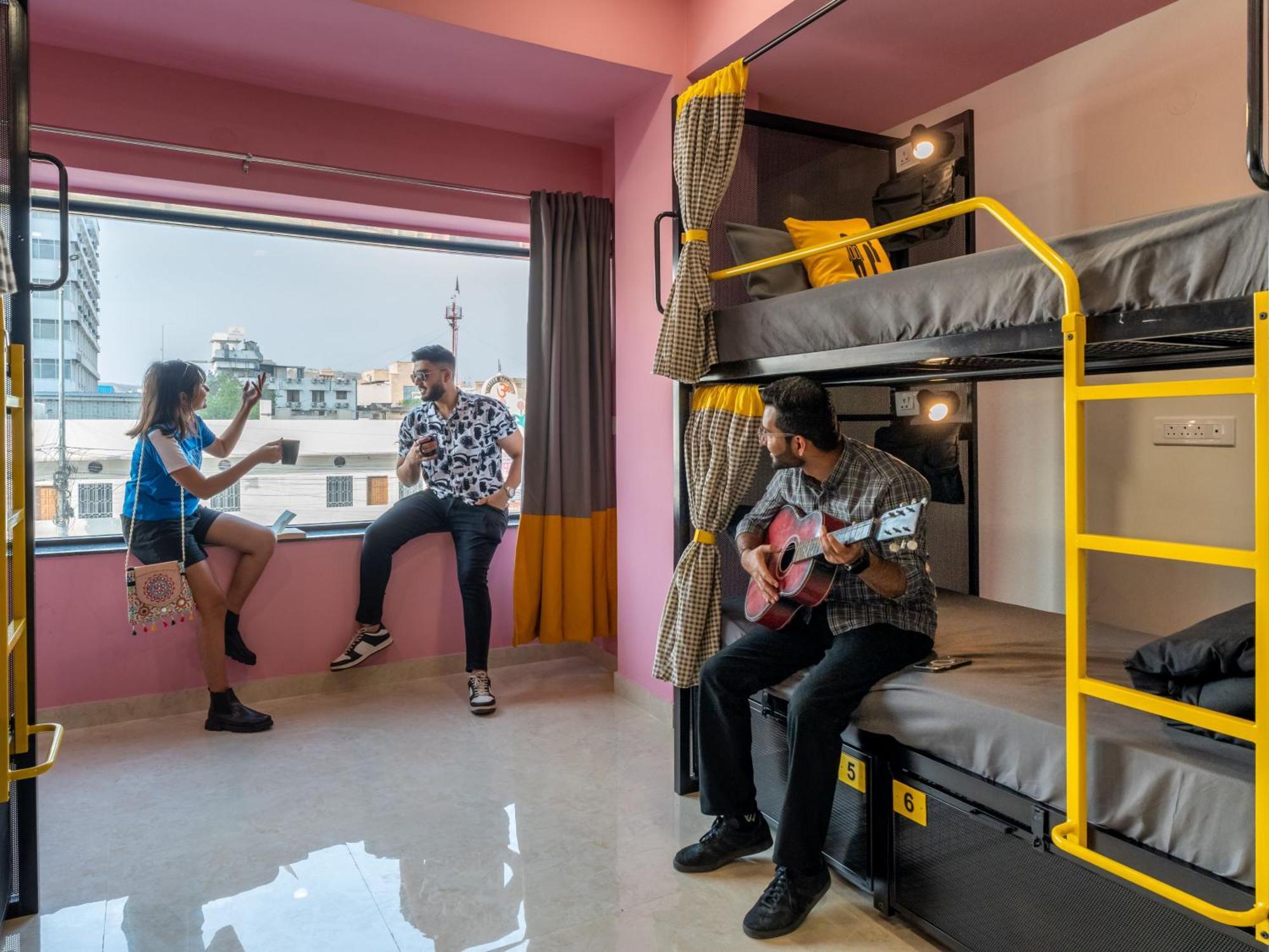 The Hosteller Jaipur, Mi Road Exterior foto